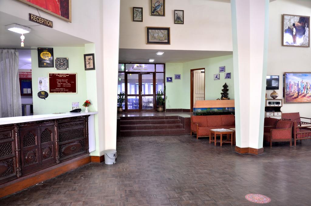Hotel Bharatpur Ashok Dış mekan fotoğraf
