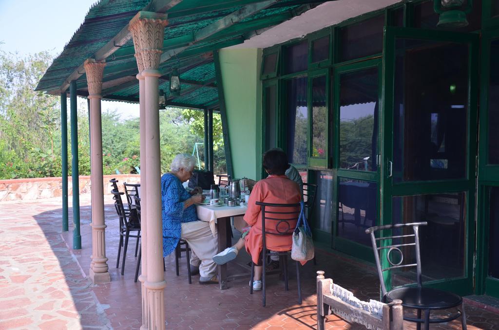 Hotel Bharatpur Ashok Dış mekan fotoğraf